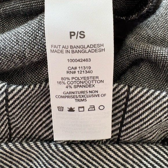 Dynamite Gray with Black Thin Stripes Women's Skirt Size 10 - Picture 7 of 8